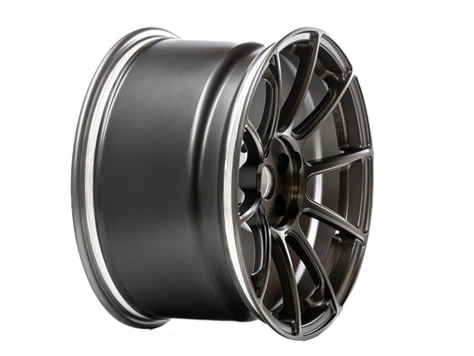 Aspira AF-10 18x9.5 Square (Set of Four) - Brushed Titanium