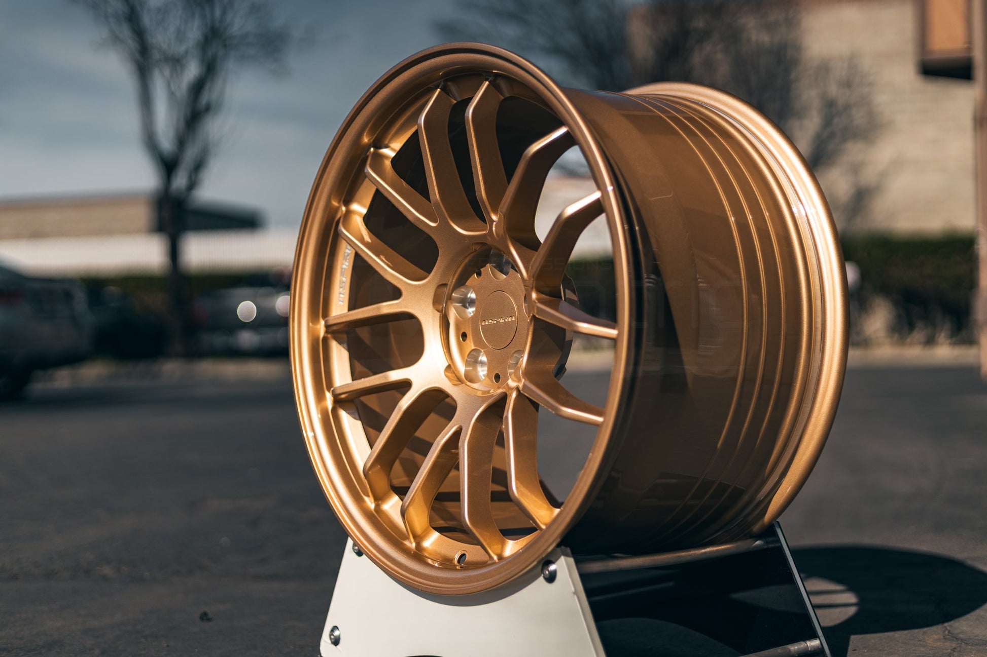 Aspira AF-M 18x9.0 Square (Set of Four) - Gold