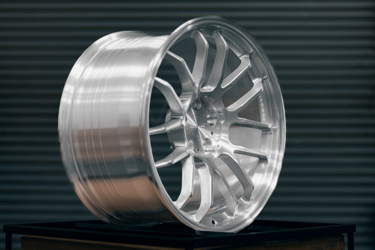 Aspira AF-M 18x9.0 Square (Set of Four) - Bright Brushed Silver