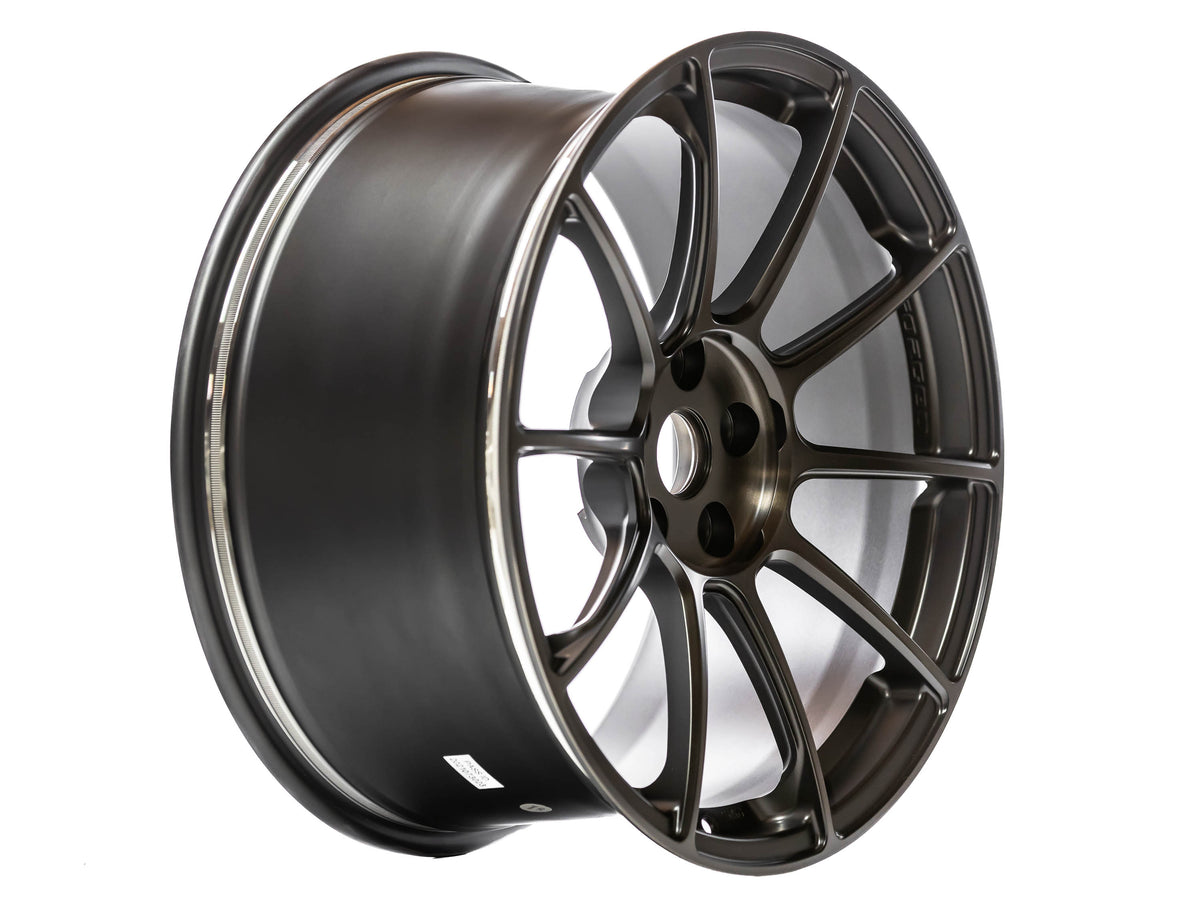 Aspira AF-10 19x9.5 Square - Street/Track